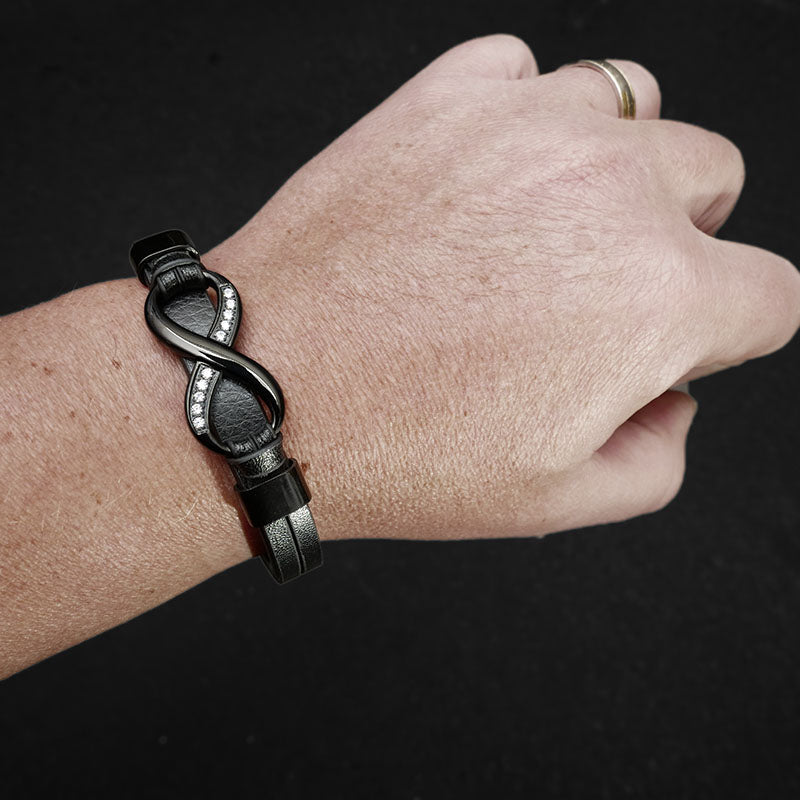 Armband INFINITY BLACK ZIRKONIA