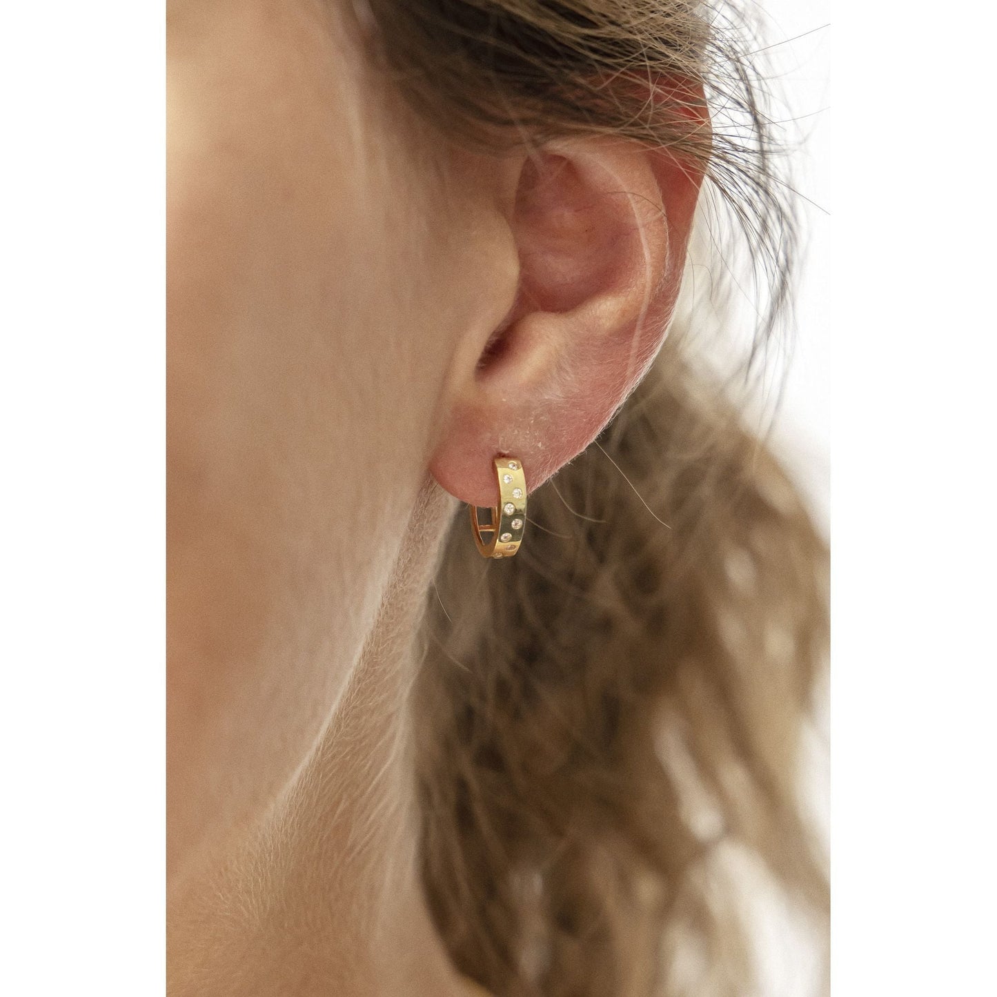 Ohrring 375/- Gold 1,3cm Zirkonia