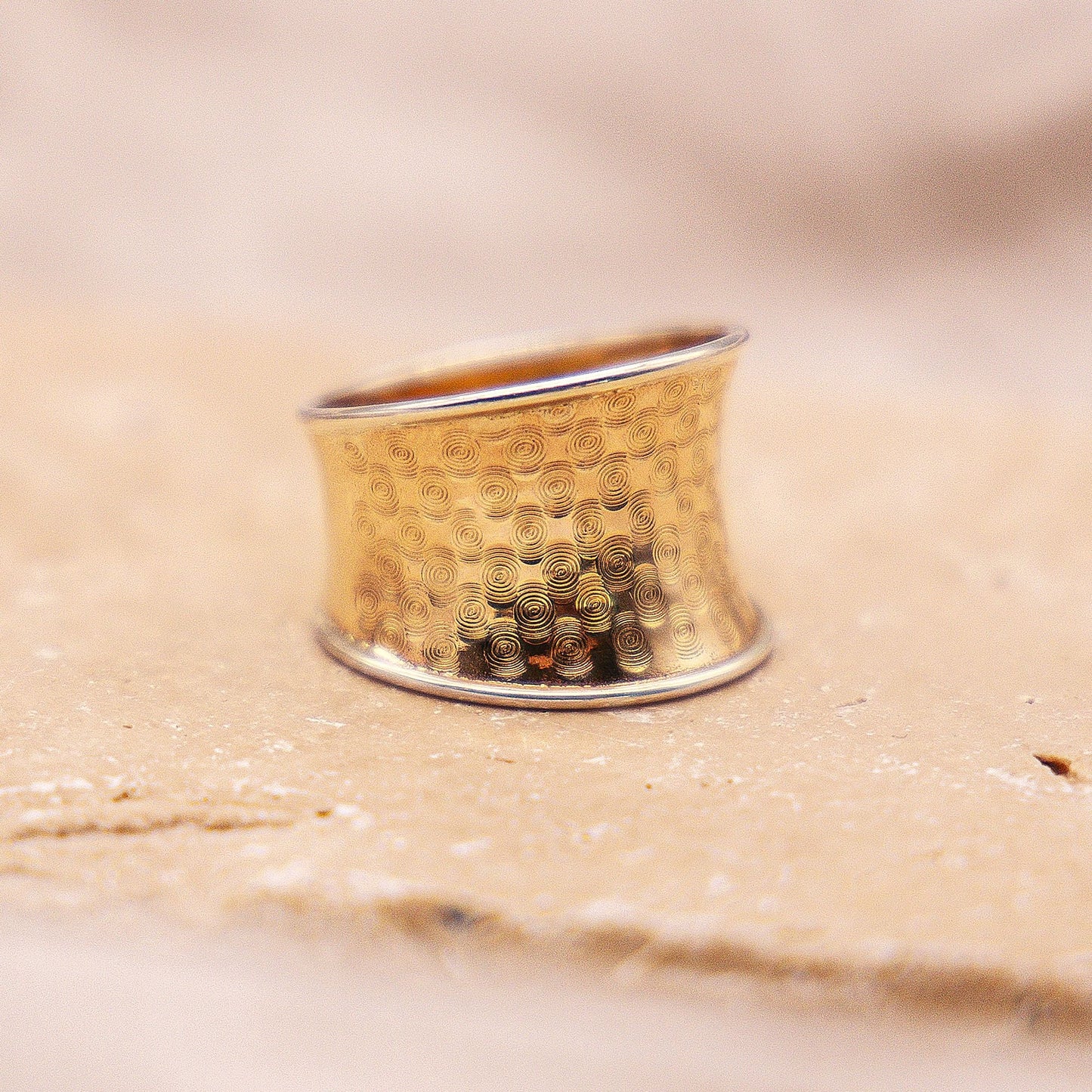 Ring 333/- Gold rhodiniert (teil) ohne