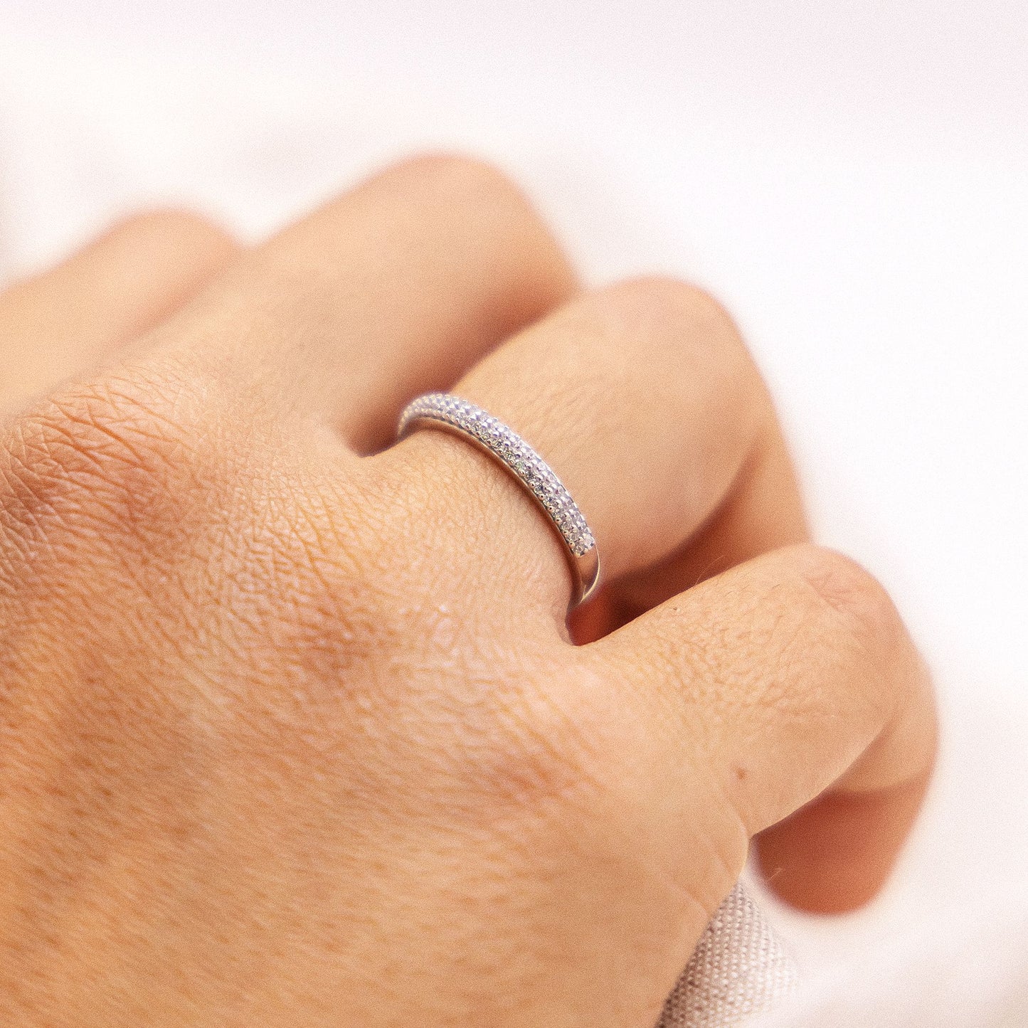 Ring 375/- Gold rhodiniert Zirkonia