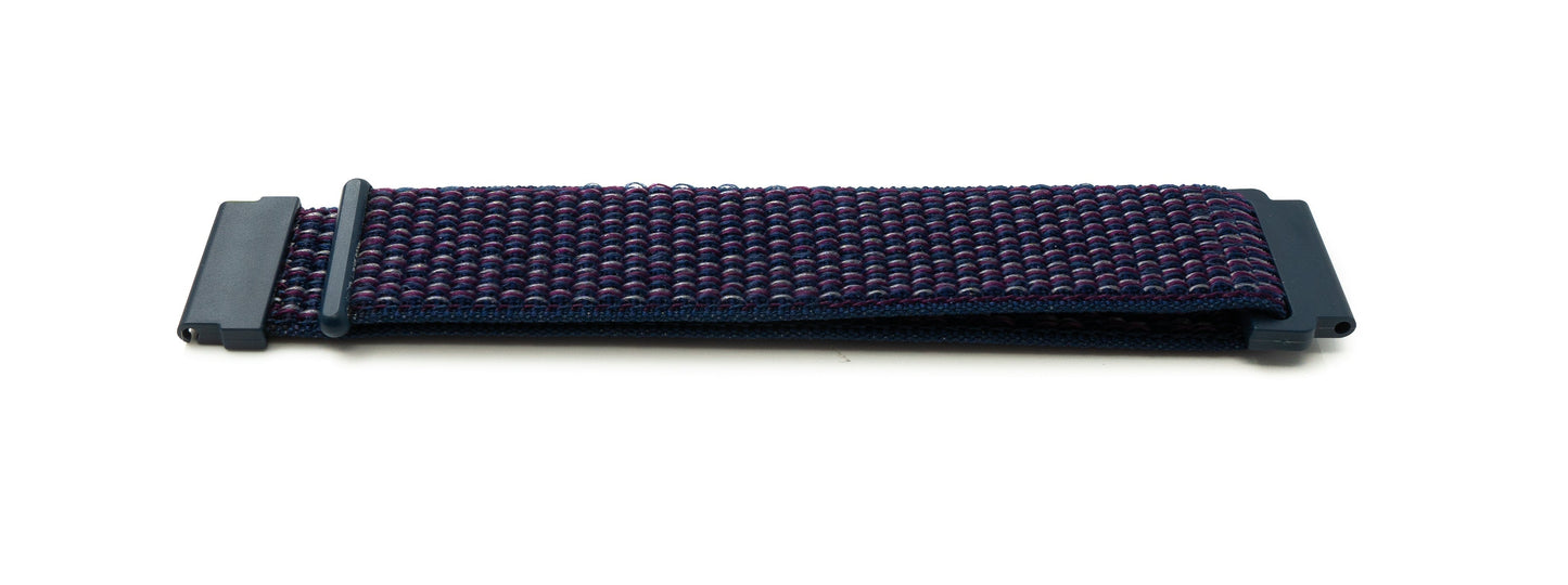 SYSTEM-S Armband 22 mm aus Nylon für Fitbit Versa 2 1 Lite Smartwatch in Blau