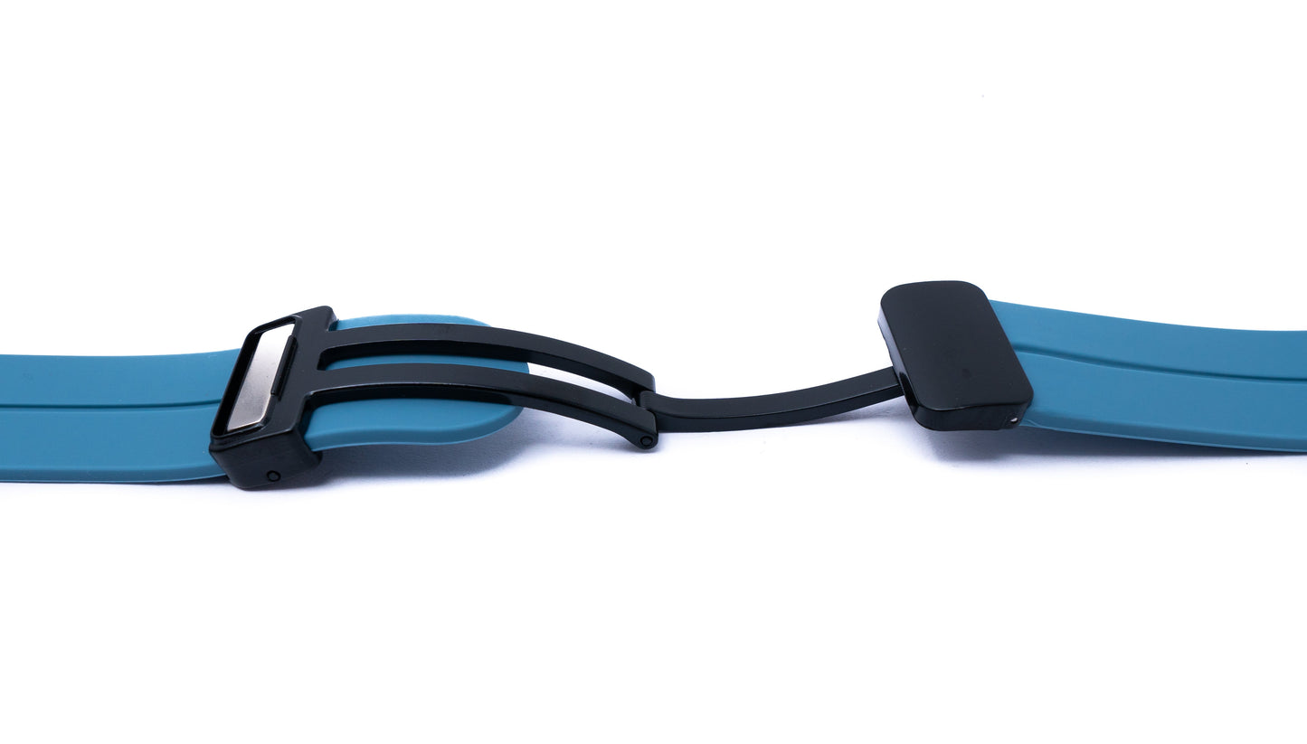 SYSTEM-S Armband 20 mm aus Silikon mit Kippfaltschließe für Smartwatch in Hellblau