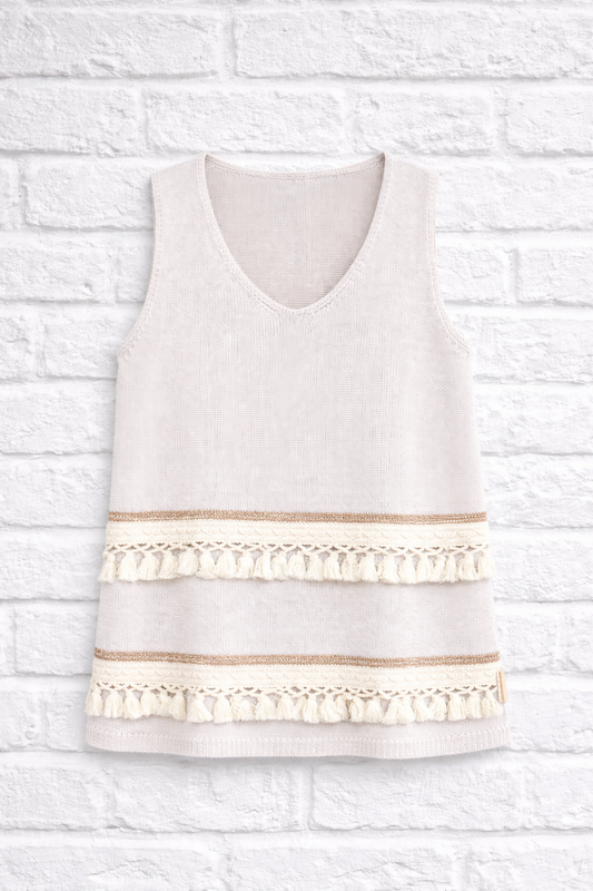 Stricktop mit Quastendetails- GENTLE SPRING